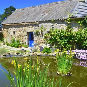  Hébergement de vacances Pennty Breton Proche